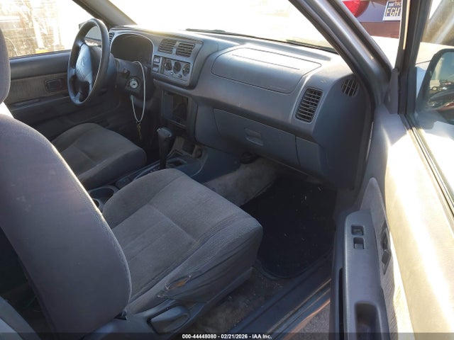 44448080 :رقم المزاد ، 1N6ED27TXYC426677 vin ، 2000 Nissan Frontier Se-v6/xe-v6 مزاد بيع
