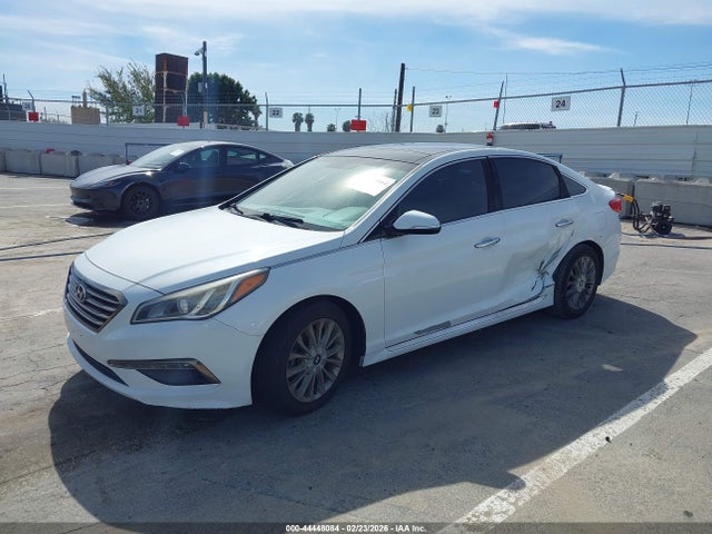 Hyundai Sonata Limited 2015 5NPE34AF9FH014451 Image 2