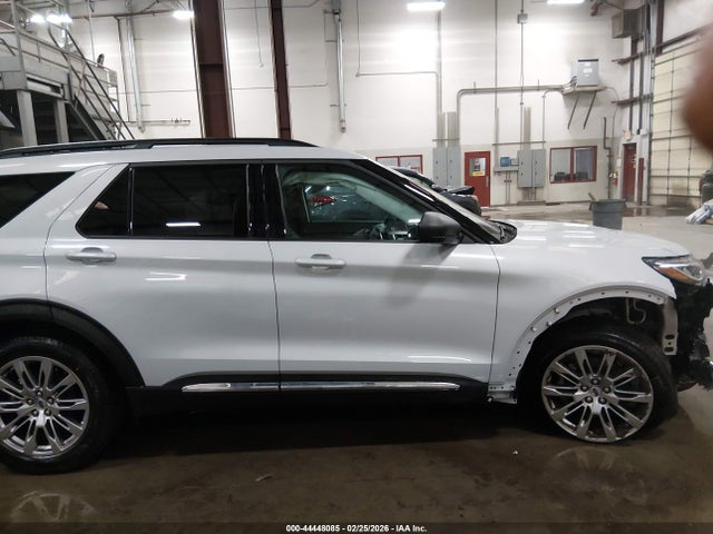 1FMUK8DH5SGD04618 Ford Explorer Active