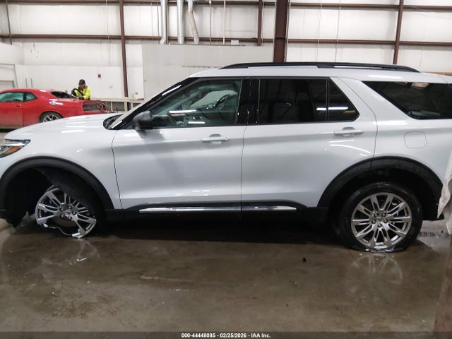 1FMUK8DH5SGD04618 Ford Explorer Active