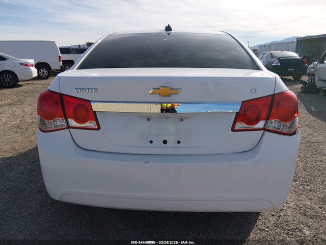 1G1PC5SBXF7164284 Chevrolet Cruze 1lt Auto