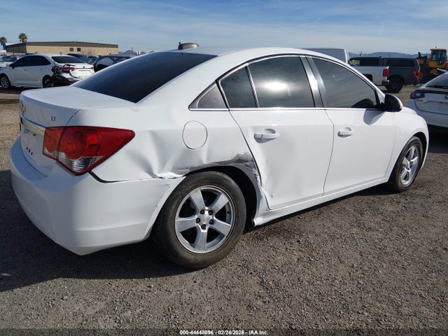 1G1PC5SBXF7164284 Chevrolet Cruze 1lt Auto