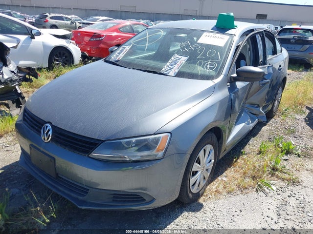 Продажа на аукционе авто 2014 Volkswagen Jetta 2.0l S, vin: 3VW2K7AJ5EM437352, номер лота: 44448106