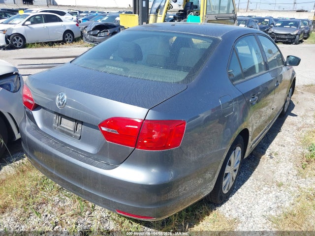 Продажа на аукционе авто 2014 Volkswagen Jetta 2.0l S, vin: 3VW2K7AJ5EM437352, номер лота: 44448106