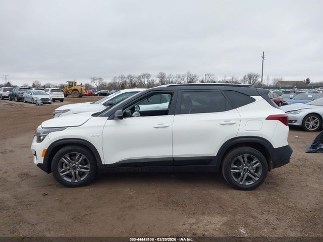 Продаж на аукціоні авто 2021 Kia Seltos S, vin: KNDEUCAA4M7194371, номер лоту: 44448108
