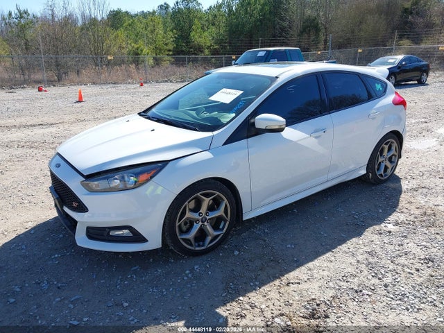 Ford FOCUS ST 2016 1FADP3L99GL306282 Image 2