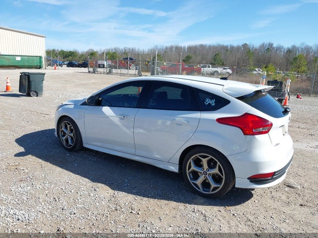 Ford FOCUS ST 2016 1FADP3L99GL306282 Image 3