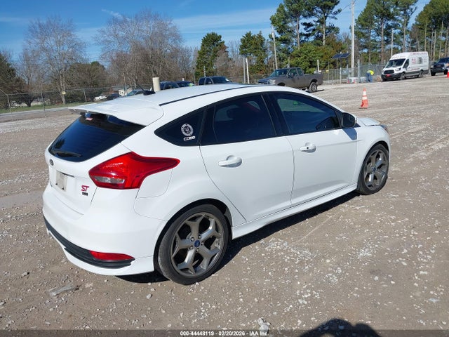 Ford FOCUS ST 2016 1FADP3L99GL306282 Image 4