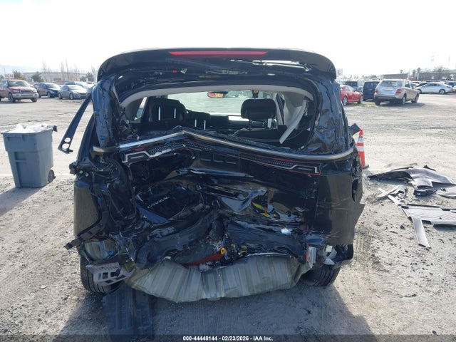 2023 Kia Carnival Mpv Sx Prestige მანქანა იყიდება აუქციონზე, vin: KNDNE5H33P6299199, აუქციონის ნომერი: 44448144