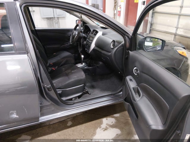 Продажа на аукционе авто 2017 Nissan Versa 1.6 Sv, vin: 3N1CN7AP1HL840891, номер лота: 44448173