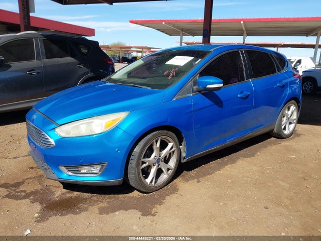 Ford Focus Titanium 2015 1FADP3N29FL357537 Image 2