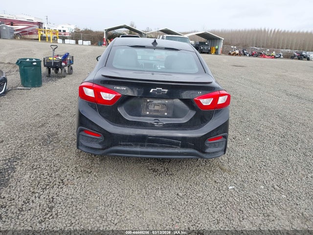 Chevrolet Cruze Lt Auto 2017 1G1BE5SMXH7244726 Image 16