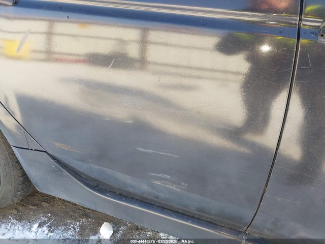 44448276 :رقم المزاد ، 19UUA66235A027223 vin ، 2005 Acura Tl مزاد بيع