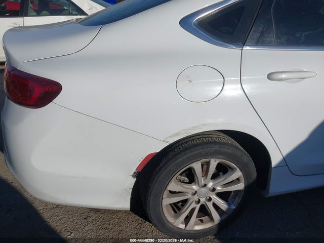 2016 Chrysler 200 Limited მანქანა იყიდება აუქციონზე, vin: 1C3CCCAB6GN143994, აუქციონის ნომერი: 44448290