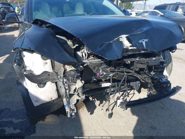 2025 TESLA MODEL 3 5YJ3E1EA8SF046539 Photo 5