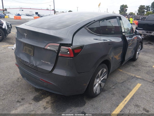 2023 TESLA MODEL Y 7SAYGDEE5PA151227 Photo 3