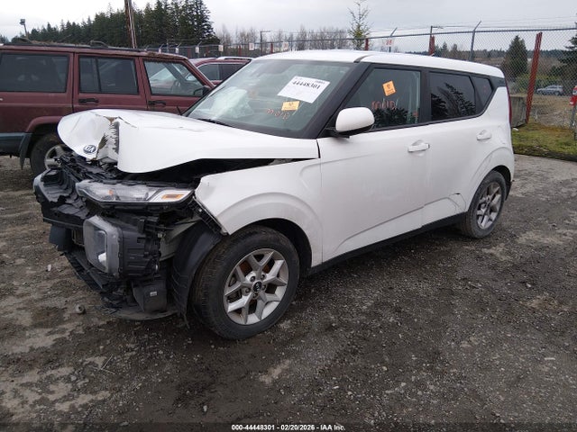 Продажа на аукционе авто 2021 Kia Soul S, vin: KNDJ23AU1M7755348, номер лота: 44448301
