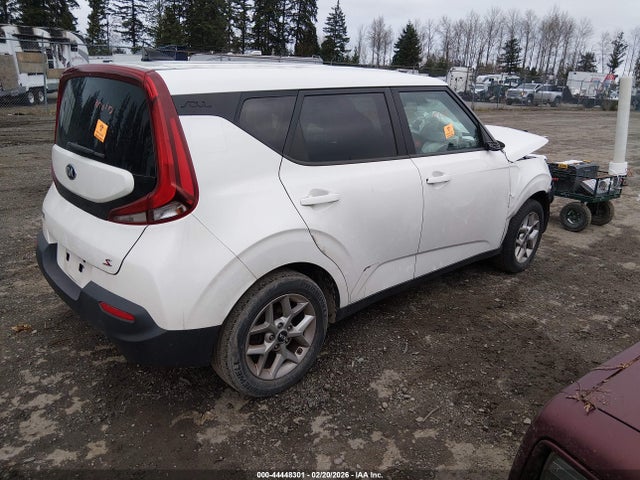 Продажа на аукционе авто 2021 Kia Soul S, vin: KNDJ23AU1M7755348, номер лота: 44448301