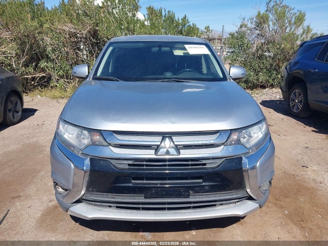 Mitsubishi Outlander Se 2017 JA4AD3A36HZ027031 Image 12