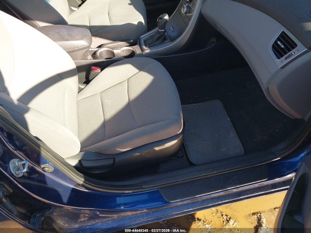 Hyundai ELANTRA SE 2015 5NPDH4AE4FH605078 Image 5
