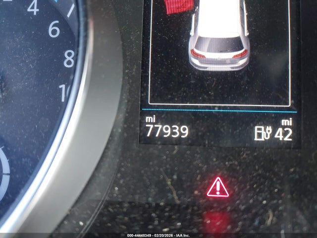 WVWKR7AU8JW907764 Volkswagen E-golf Se