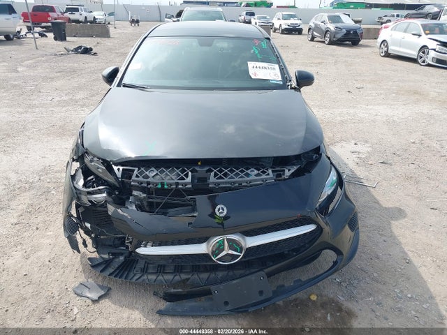 2020 Mercedes-benz A 220 4matic მანქანა იყიდება აუქციონზე, vin: W1K3G4FB6LJ209109, აუქციონის ნომერი: 44448358