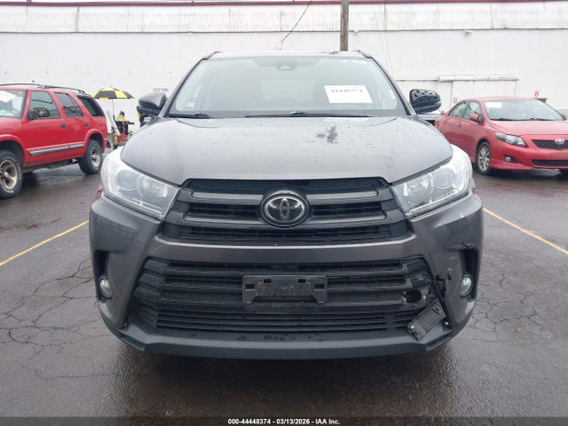 Toyota Highlander Se 2018 5TDJZRFH5JS533570 Image 12