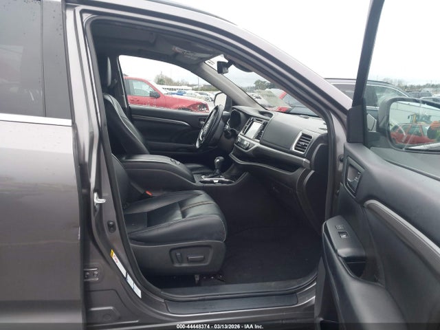 Toyota Highlander Se 2018 5TDJZRFH5JS533570 Image 5