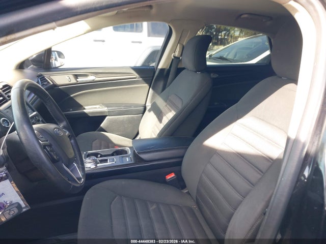 Ford FUSION S 2018 3FA6P0G71JR273089 Image 19