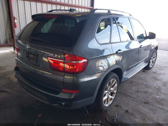 Продажа на аукционе авто 2011 Bmw X5 Xdrive35i/xdrive35i Premium/xdrive35i Sport Activity, vin: 5UXZV4C50BL415939, номер лота: 44448389