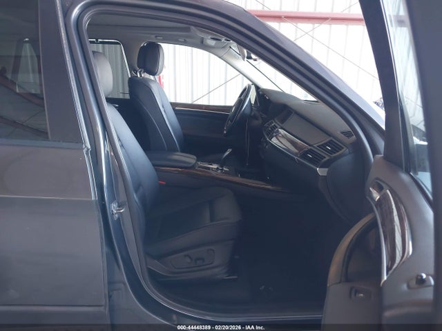 Продажа на аукционе авто 2011 Bmw X5 Xdrive35i/xdrive35i Premium/xdrive35i Sport Activity, vin: 5UXZV4C50BL415939, номер лота: 44448389