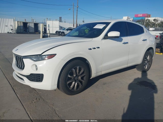 2019 MASERATI LEVANTE ZN661XUA2KX310503 Photo 1