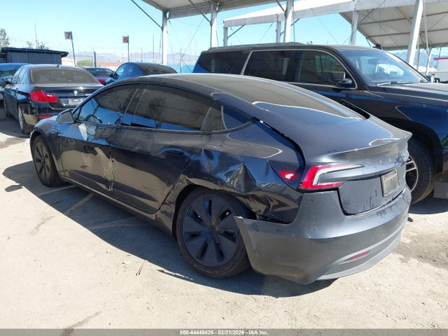44448425 :رقم المزاد ، 5YJ3E1EB7SF897322 vin ، 2025 Tesla Model 3 Long Range All-wheel Drive مزاد بيع