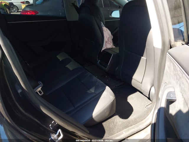 44448425 :رقم المزاد ، 5YJ3E1EB7SF897322 vin ، 2025 Tesla Model 3 Long Range All-wheel Drive مزاد بيع