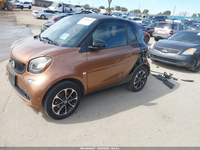 Smart Fortwo Passion 2016 WMEFJ5DA3GK074181 Image 2