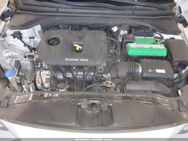 5NPD84LF2HH058272 Hyundai Elantra Limited