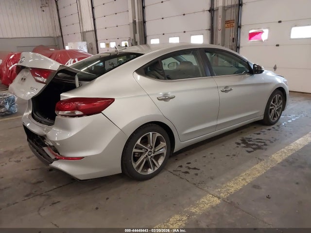 5NPD84LF2HH058272 Hyundai Elantra Limited