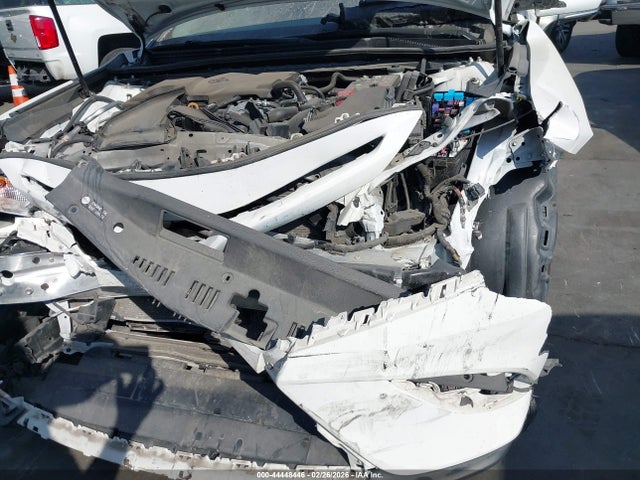 4T1B11HK2KU159756 Toyota CAMRY SE