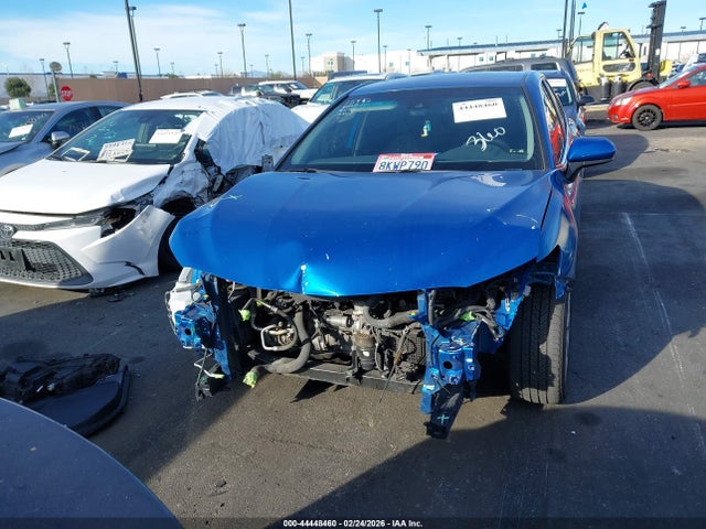 4T1B11HKXKU229598 Toyota CAMRY LE