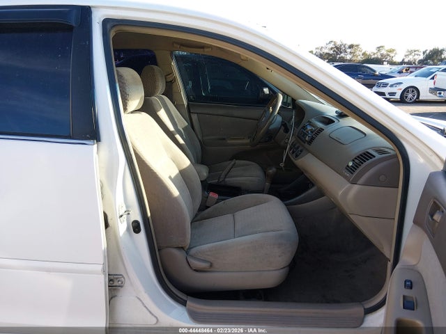 2004 TOYOTA CAMRY 4T1BE32K04U316244 Photo 4