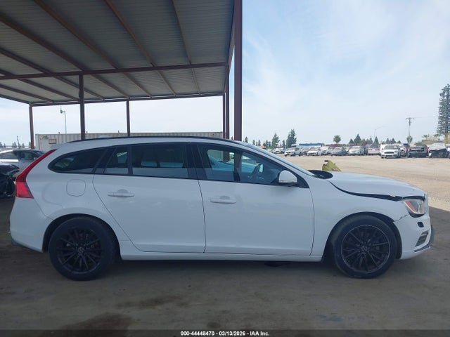 YV140MEL5J2384966 Volvo V60 T5 Dynamic