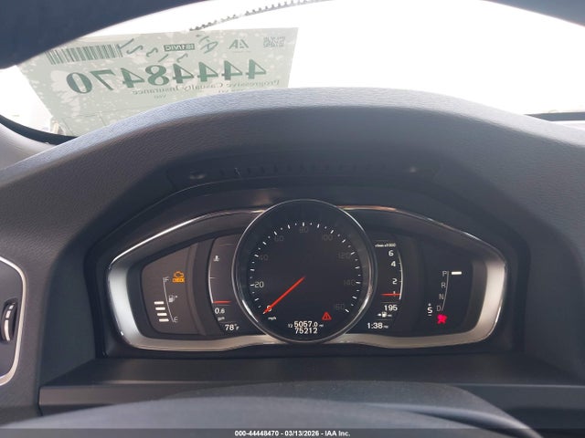 2018 VOLVO V60 YV140MEL5J2384966 Photo 6