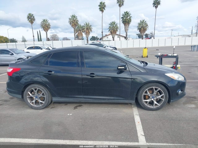 Ford FOCUS SE 2014 1FADP3F23EL357952 Image 13