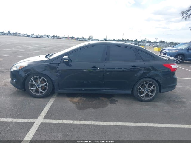 Ford FOCUS SE 2014 1FADP3F23EL357952 Image 14