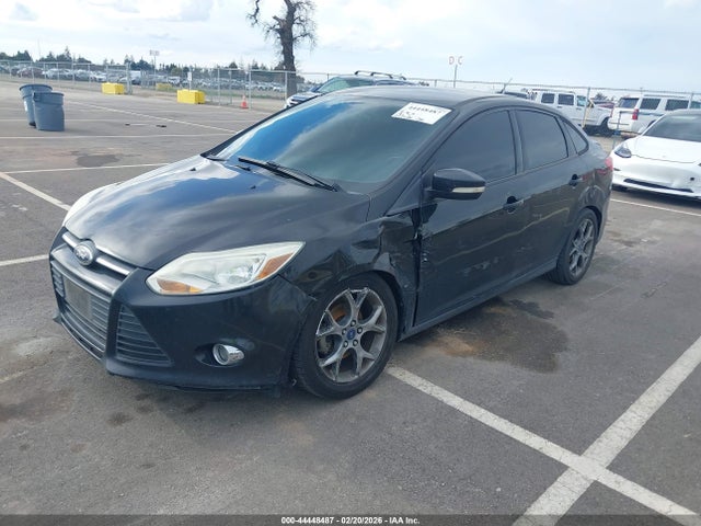 Ford FOCUS SE 2014 1FADP3F23EL357952 Image 2