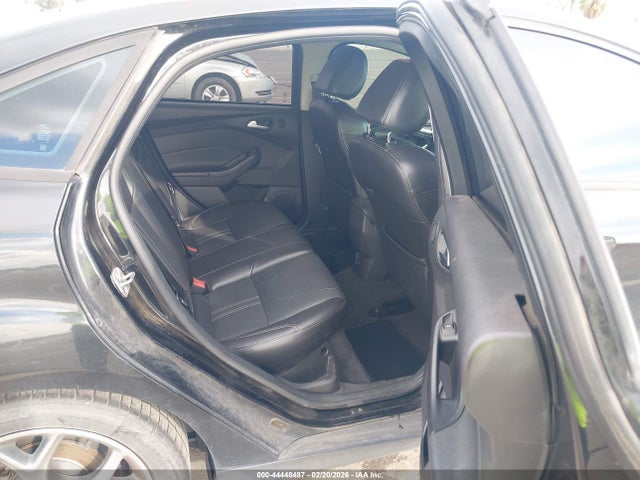 Ford FOCUS SE 2014 1FADP3F23EL357952 Image 8