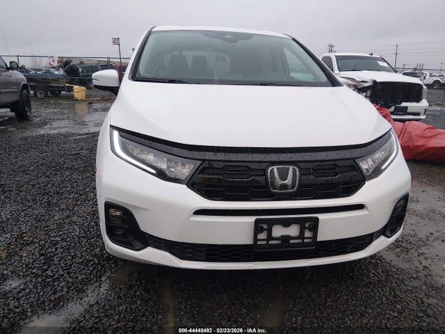 5FNRL6H82TB022924 Honda Odyssey Touring