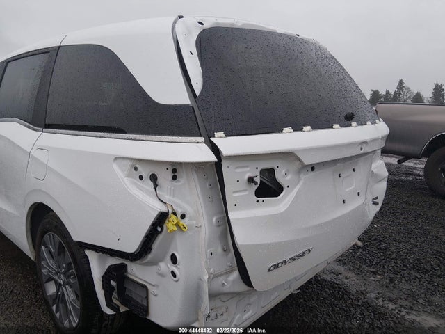 5FNRL6H82TB022924 Honda Odyssey Touring