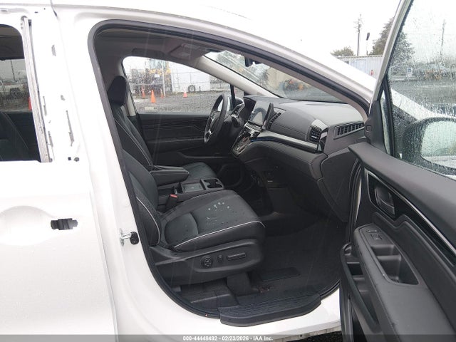 5FNRL6H82TB022924 Honda Odyssey Touring