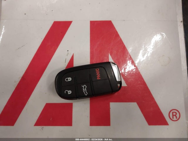 Продаж на аукціоні авто 2016 Chrysler 200 Limited, vin: 1C3CCCAB3GN105641, номер лоту: 44448502